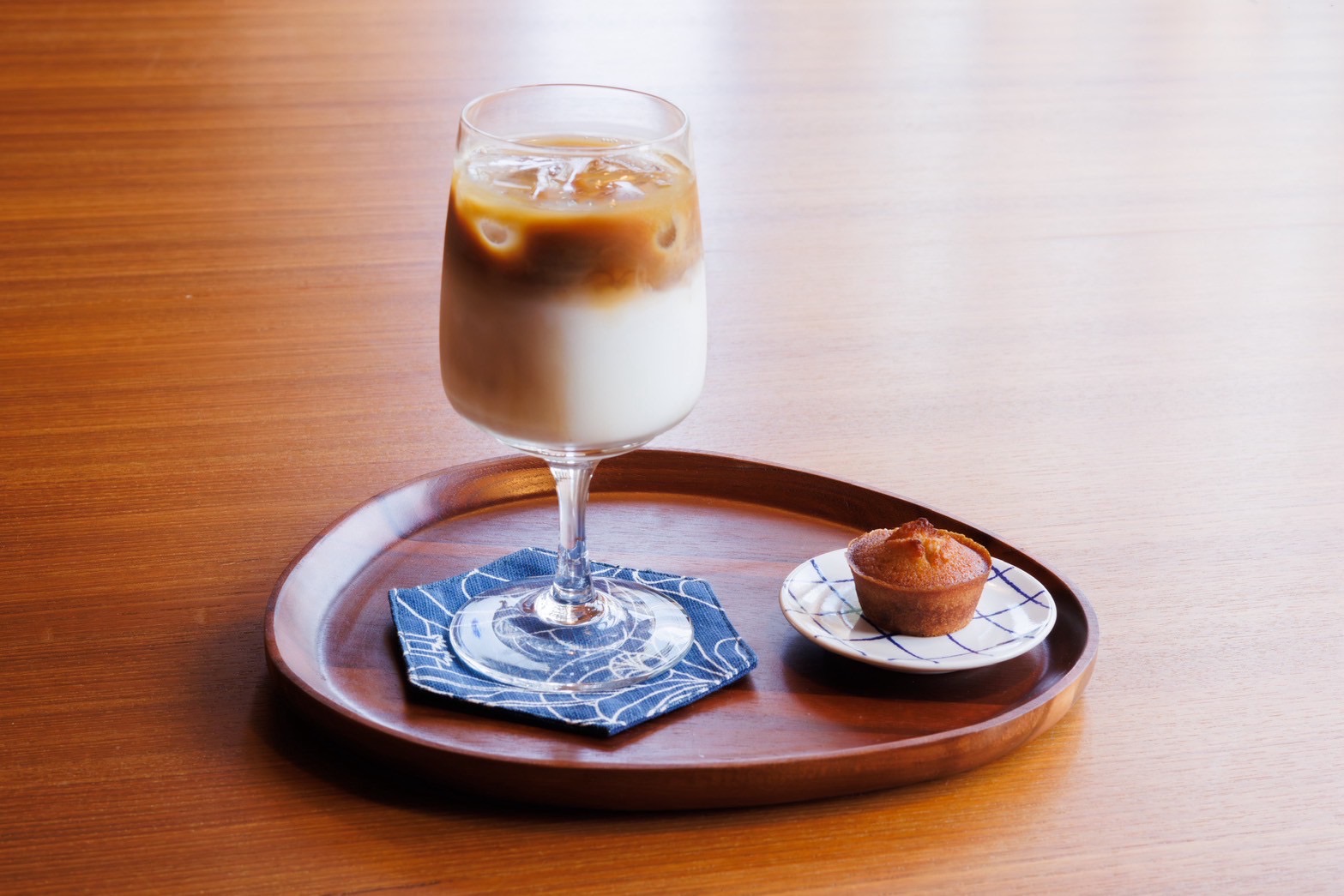 (Fuglen coffee)     カフェラテ〔￥６５０〕Hot/Ice